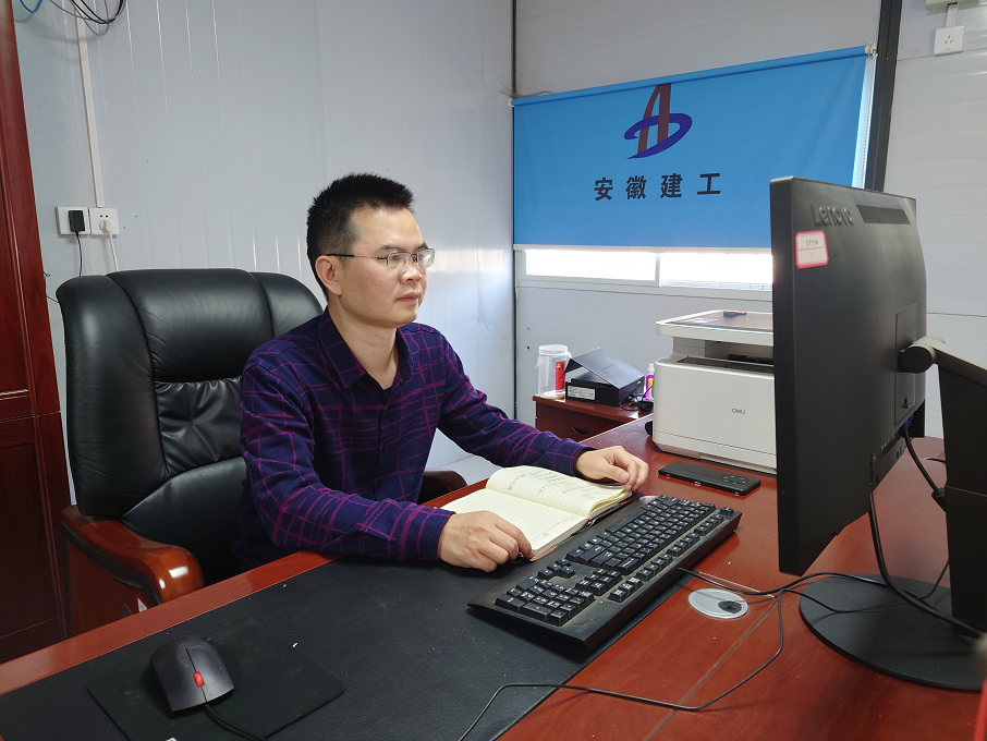 基層職工熱議黨的二十大系列報(bào)道（五） ：攻堅(jiān)克難、奮勇前行，向公司交出一份份高質(zhì)量答卷！