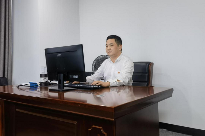 基層職工熱議黨的二十大系列報(bào)道（三） ：愛(ài)崗敬業(yè)、無(wú)私奉獻(xiàn)，在公司高質(zhì)量發(fā)展中拼搏奮斗